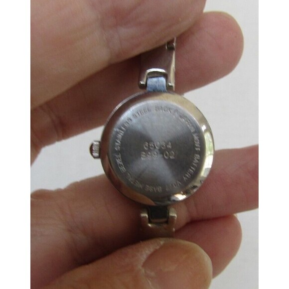 Gloria Vanderbilt Ladies Wrist Watch Vintage Rhinestone Bezel Bracelet Quartz - Picture 10 of 10